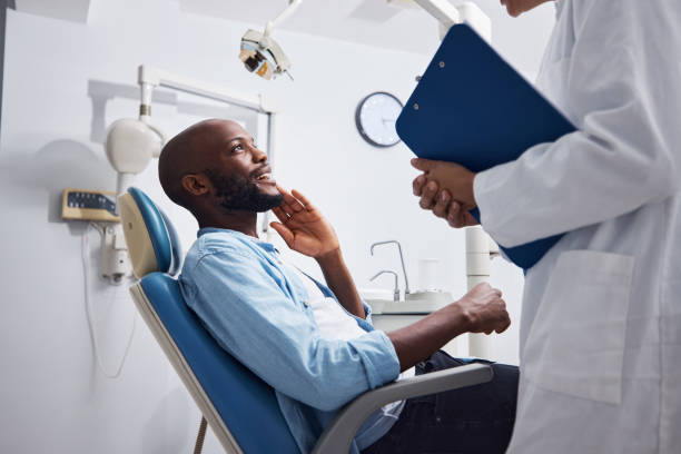 Best Cosmetic Emergency Dentistry in Green Meadows, OH